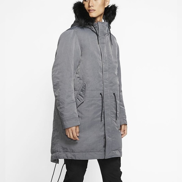 Nike Other - Nike Down filled hooded fishtail parka BV4751-021